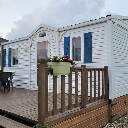 Le Petit Fute 112 Apartment Biville-sur-Mer Bagian luar foto