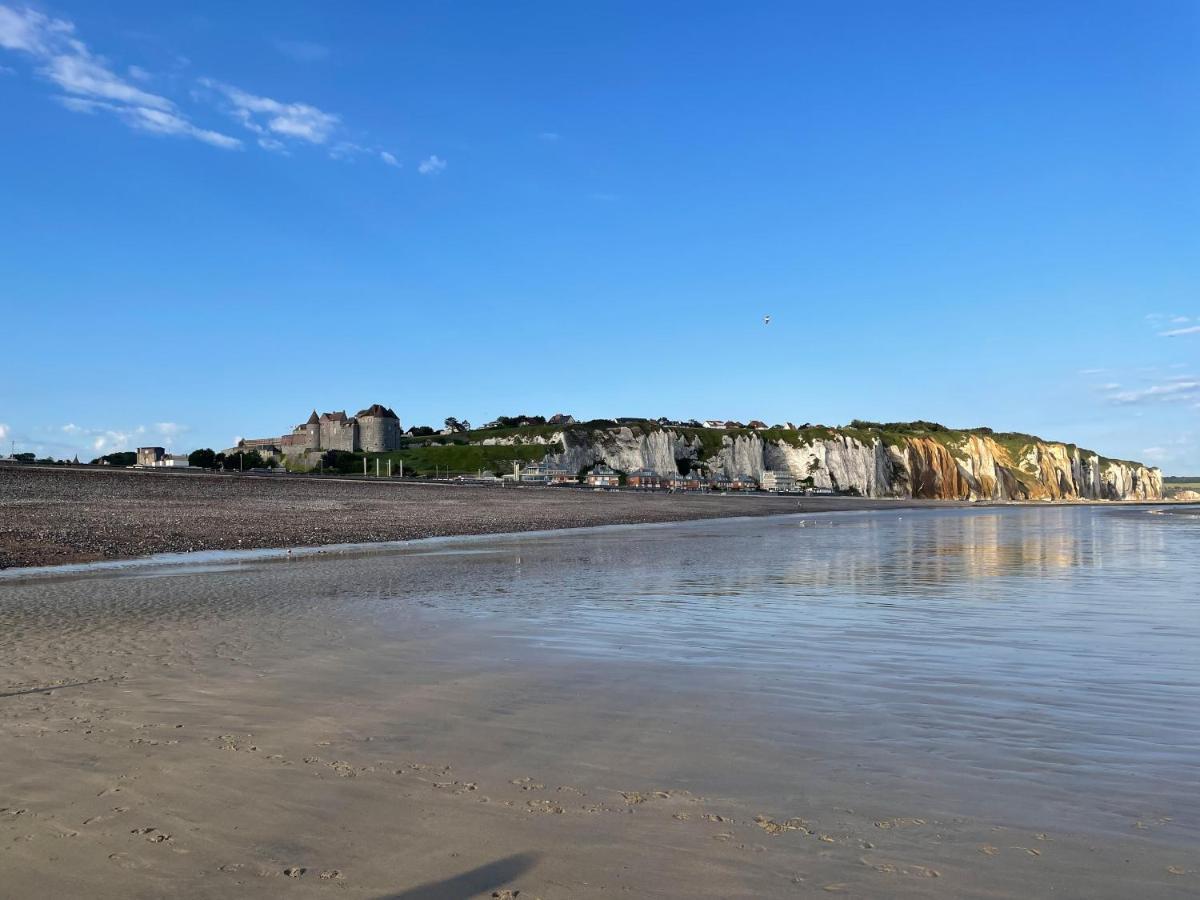 Le Petit Fute 112 Apartment Biville-sur-Mer Bagian luar foto
