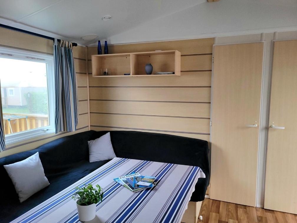 Le Petit Fute 112 Apartment Biville-sur-Mer Bagian luar foto